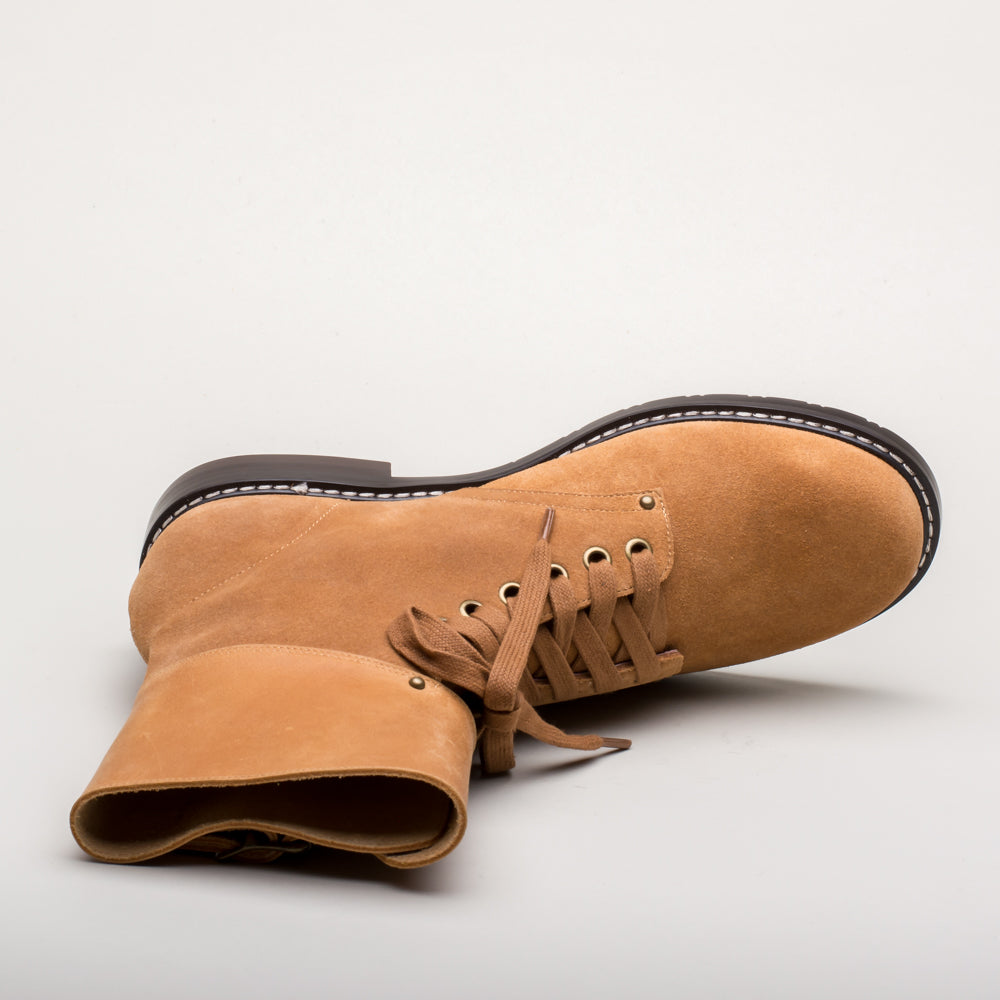 Rosie Vintage Double-Buckle Boots (Tan)