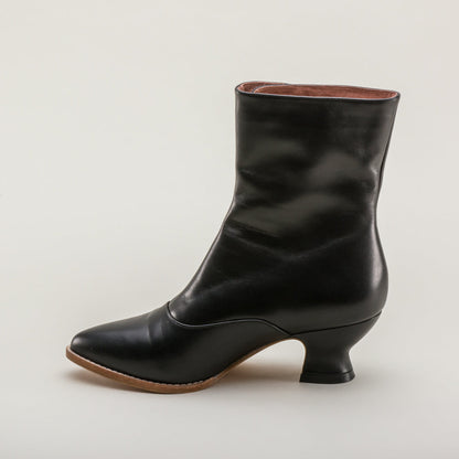 Tavistock Victorian Button Boots (Black)