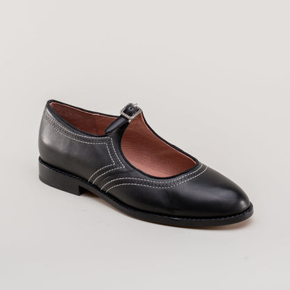 Wednesday Vintage Mary Jane Shoes (Black)