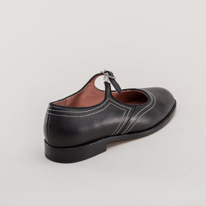 Wednesday Vintage Mary Jane Shoes (Black)